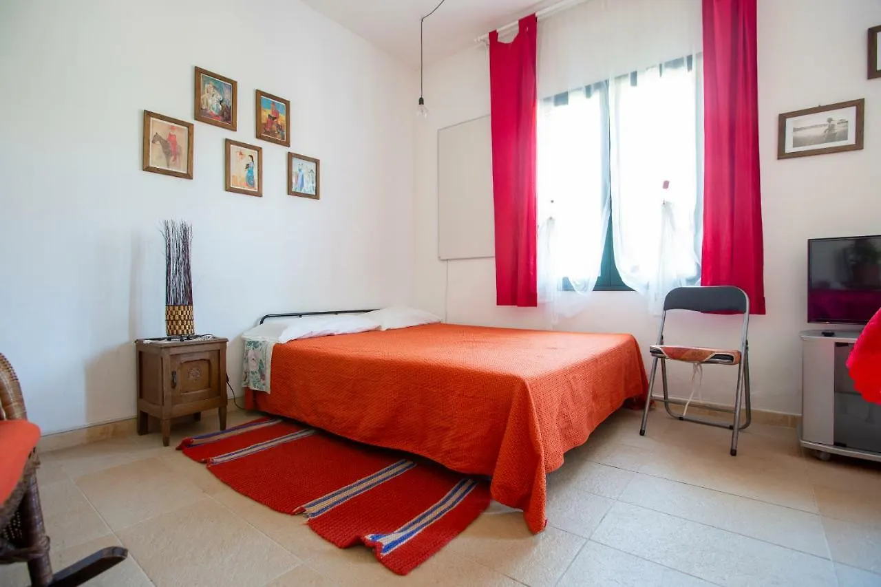 Red Flat Apartment Bari Sardo